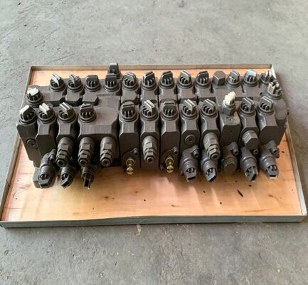 EC55B エグババター用スペアパーツ用の水力主制御バランブアッシー VOE14536843 ディストリビューションバランブ組立OEM