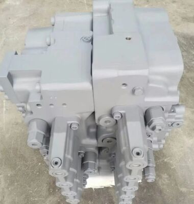 ZX470LC-3 ZX470 油圧制御弁 Assy 日立掘削機のスペアパーツ 4632973 メイン制御弁