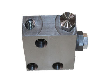 小松の鋼鉄物質的な掘削機はPC220LC-8 723-40-71800の試験弁を分けます