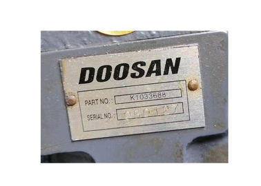 掘削機のDoosan元の旅行モーター アッセンブリK1033688 DX370 DX400LC最終的なドライブ